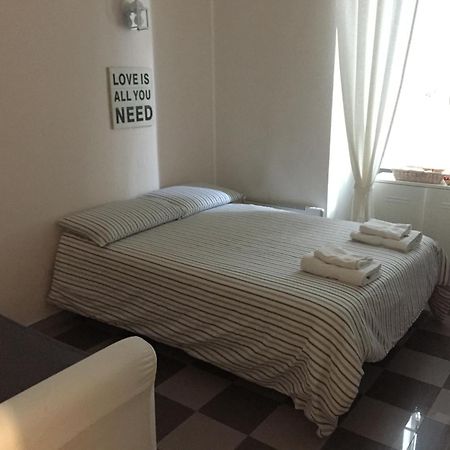 Bed and Breakfast Bed2Go Turin Zimmer foto