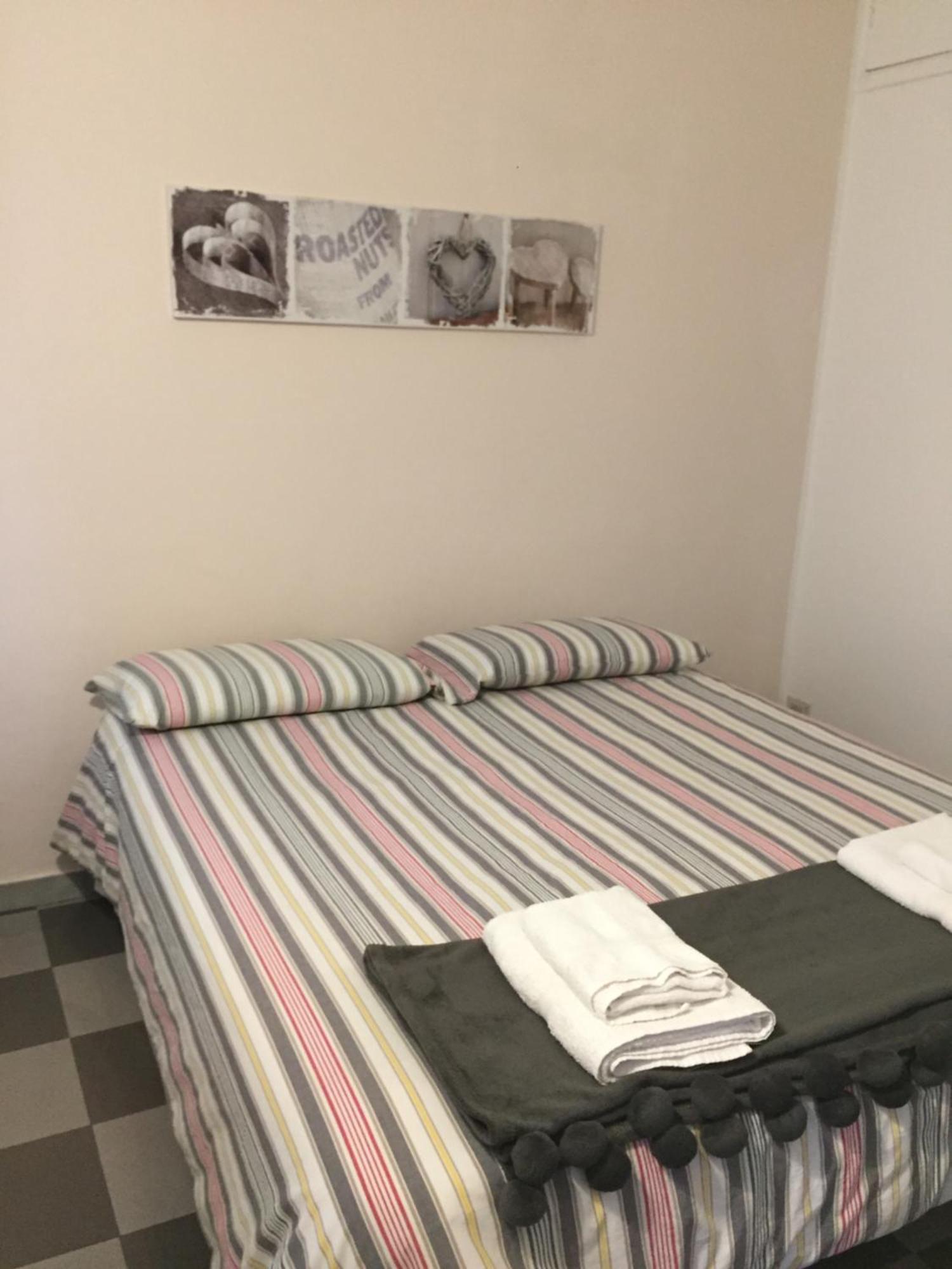 Bed and Breakfast Bed2Go Turin Zimmer foto