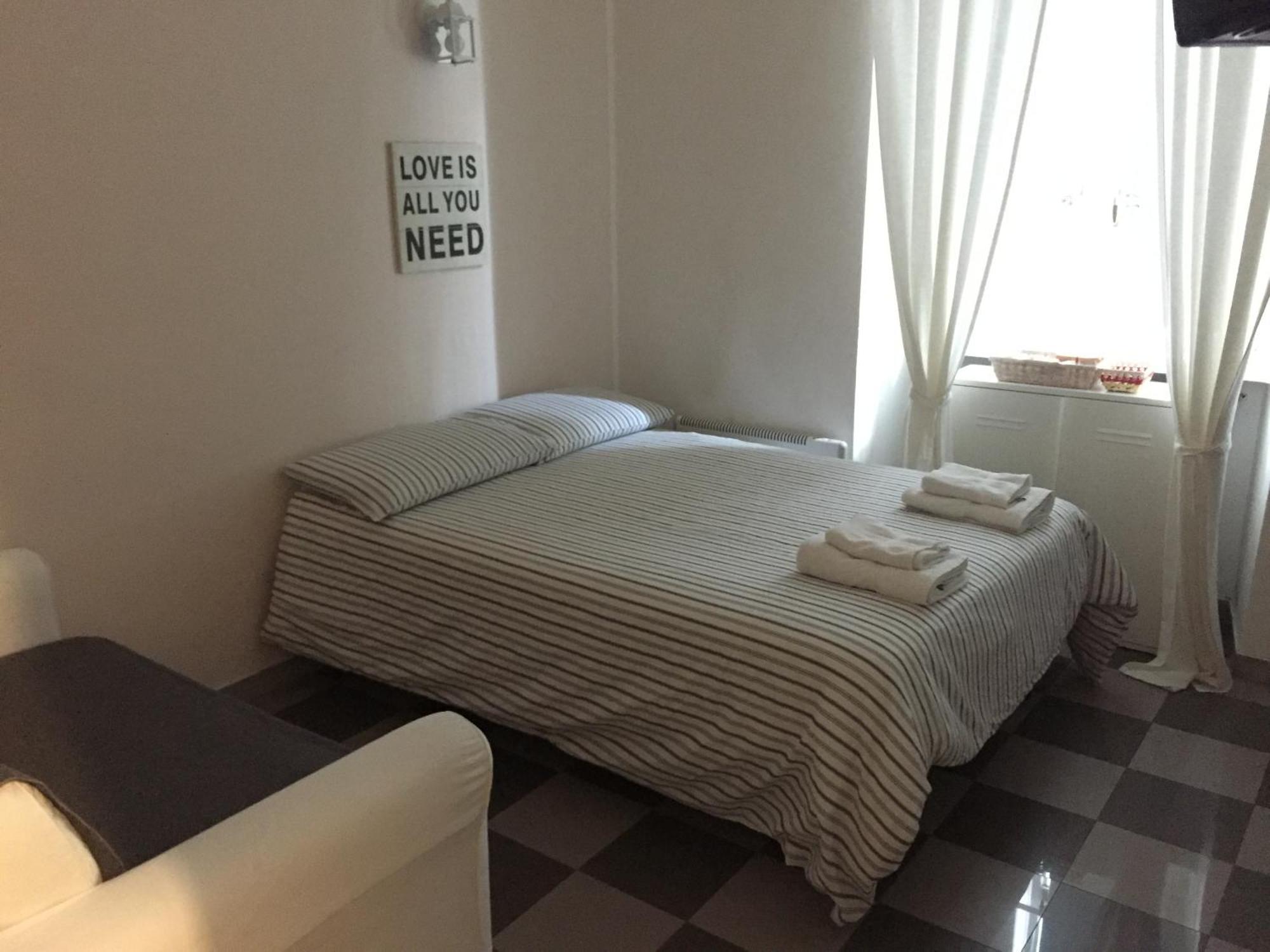 Bed and Breakfast Bed2Go Turin Zimmer foto